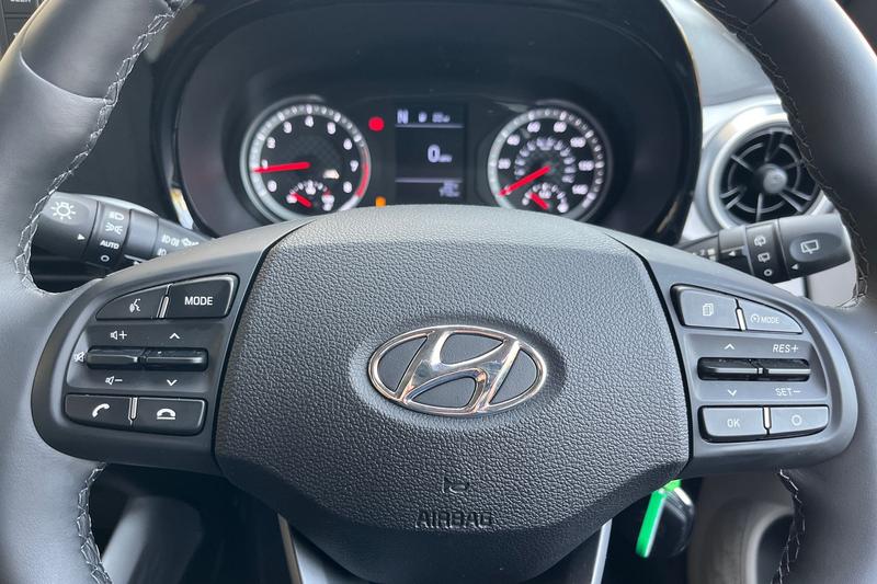 Used Hyundai i10 2022 for sale - 75982577: Photo 12
