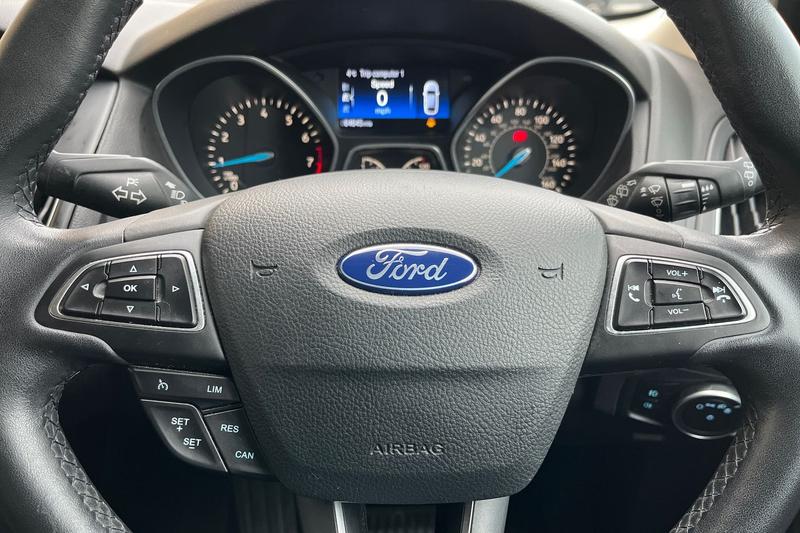 Used Ford Focus 2016 for sale - 76971885: Photo 12