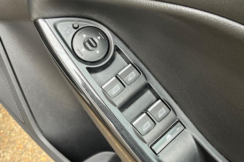 Used Ford Focus 2016 for sale - 76971885: Photo 16