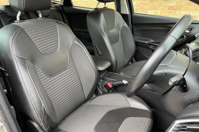 Used Ford Focus 2016 for sale - 76971885: Photo 17