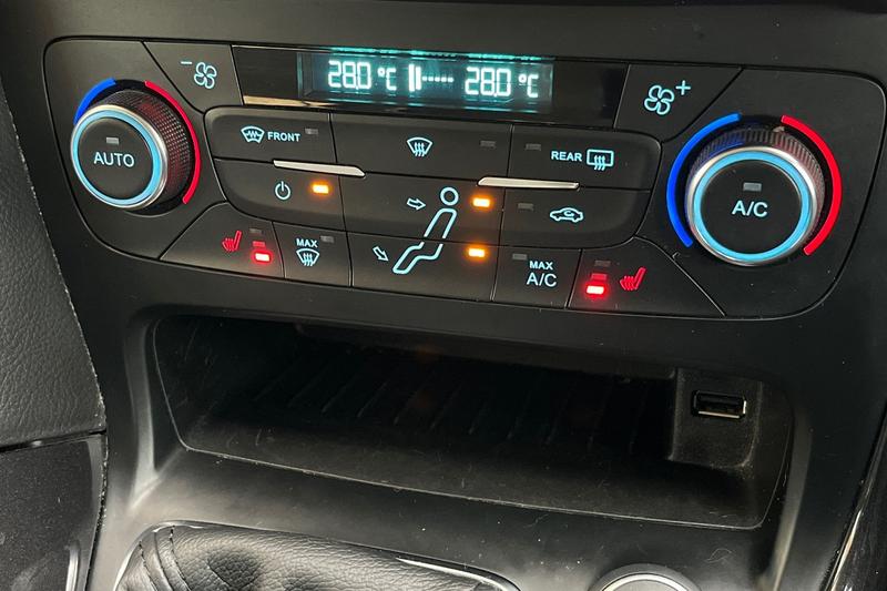 Used Ford Focus 2016 for sale - 76971885: Photo 26