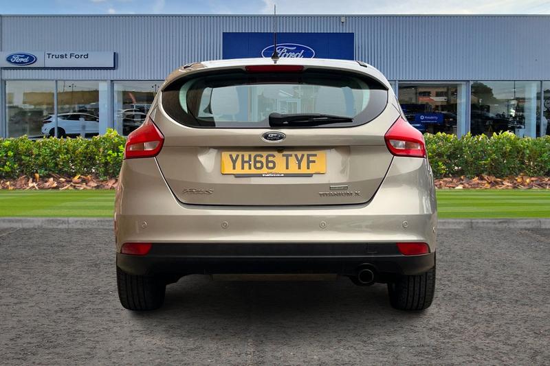 Used Ford Focus 2016 for sale - 76971885: Photo 7