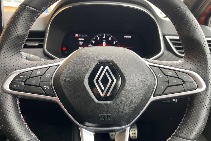 Used Renault Clio 2024 for sale - 75997367: Photo 12