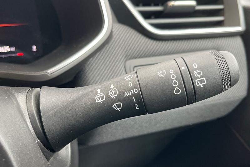 Used Renault Clio 2024 for sale - 75997367: Photo 15