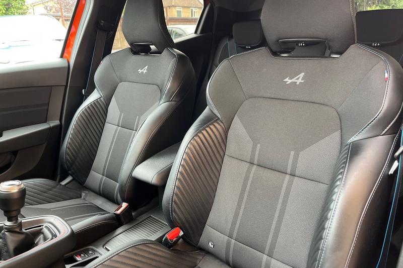 Used Renault Clio 2024 for sale - 75997367: Photo 19