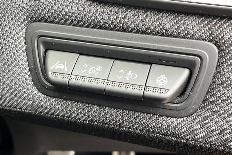 Used Renault Clio 2024 for sale - 75997367: Photo 23