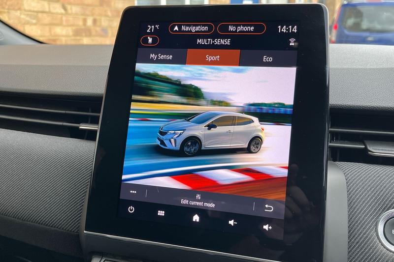 Used Renault Clio 2024 for sale - 75997367: Photo 28