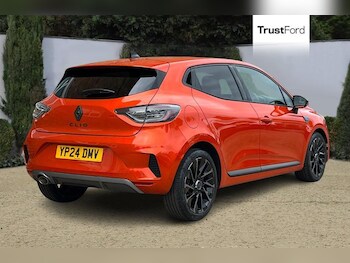 Used Renault Clio 2024 for sale - 75997367: Photo 4