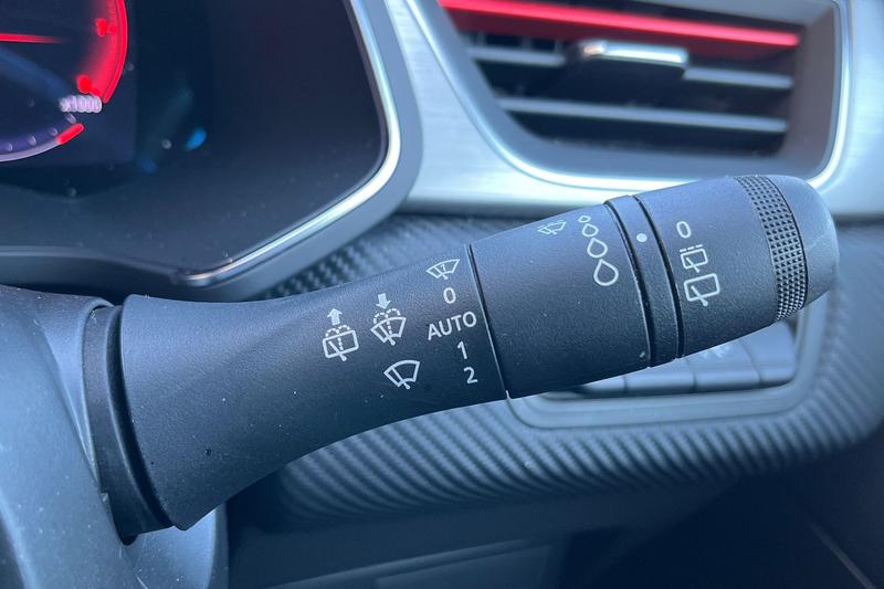 Used Renault Captur 2022 for sale - 76036237: Photo 15