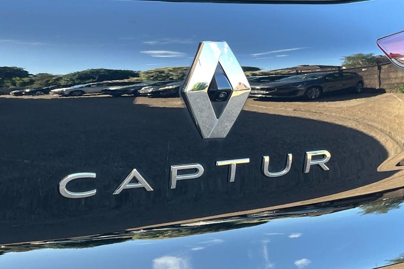 Used Renault Captur 2022 for sale - 76036237: Photo 38