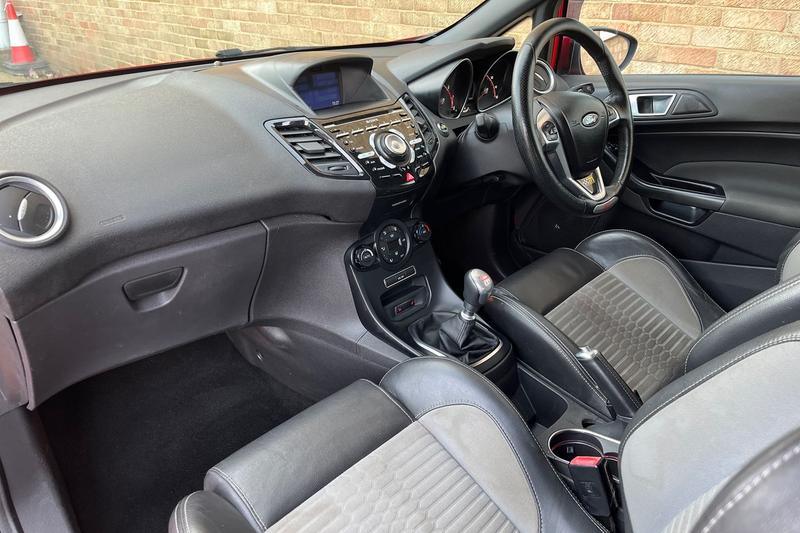 Used Ford Fiesta 2017 for sale - 77785378: Photo 18