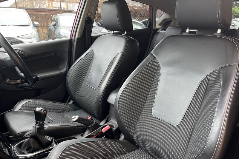 Used Ford Fiesta 2015 for sale - 77248676: Photo 19