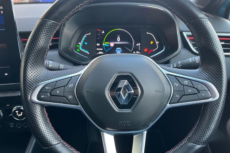 Used Renault Clio 2022 for sale - 76738992: Photo 12