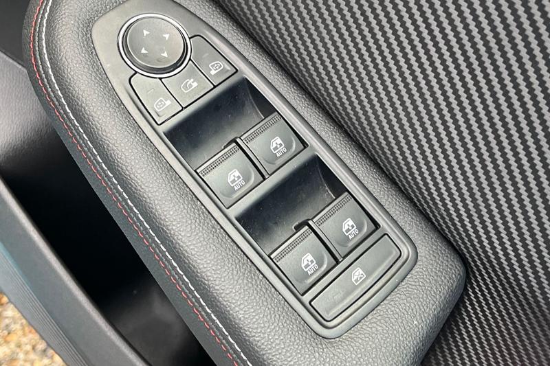 Used Renault Clio 2022 for sale - 76738992: Photo 16