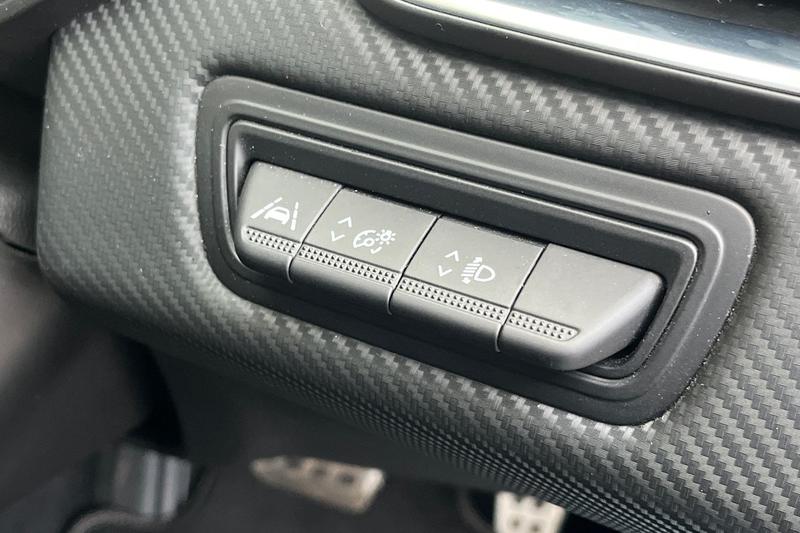 Used Renault Clio 2022 for sale - 76738992: Photo 23