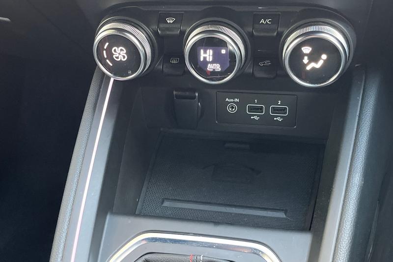 Used Renault Clio 2022 for sale - 76738992: Photo 24