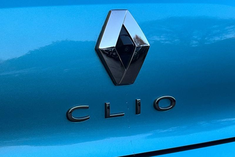 Used Renault Clio 2022 for sale - 76738992: Photo 40