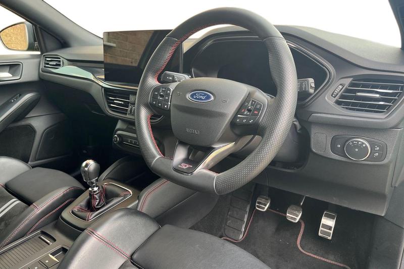 Used Ford Focus 2023 for sale - 77532780: Photo 9