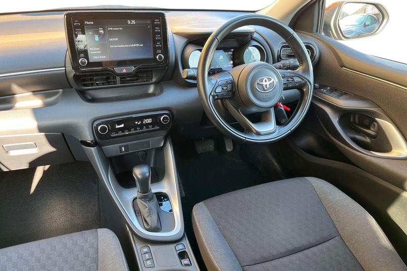 Used Toyota Yaris 2022 for sale - 77763495: Photo 11