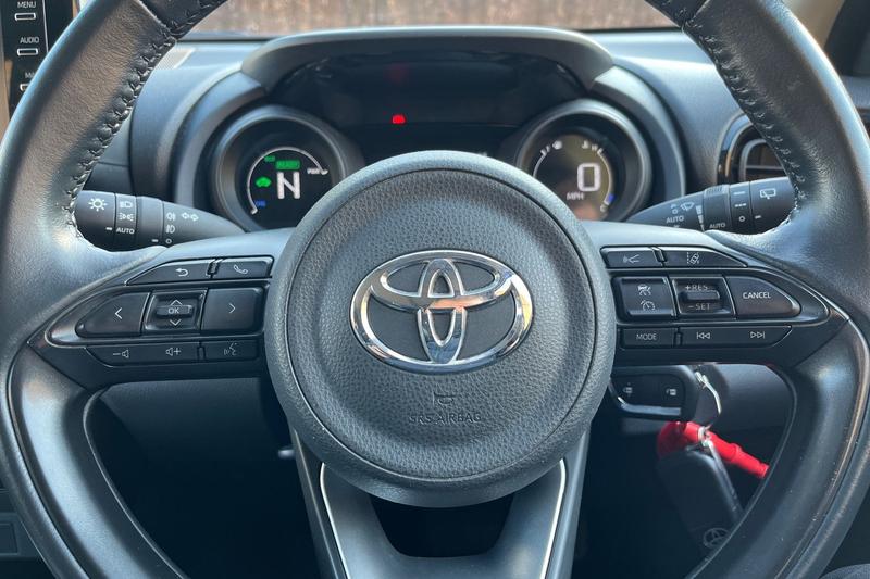 Used Toyota Yaris 2022 for sale - 77763495: Photo 12