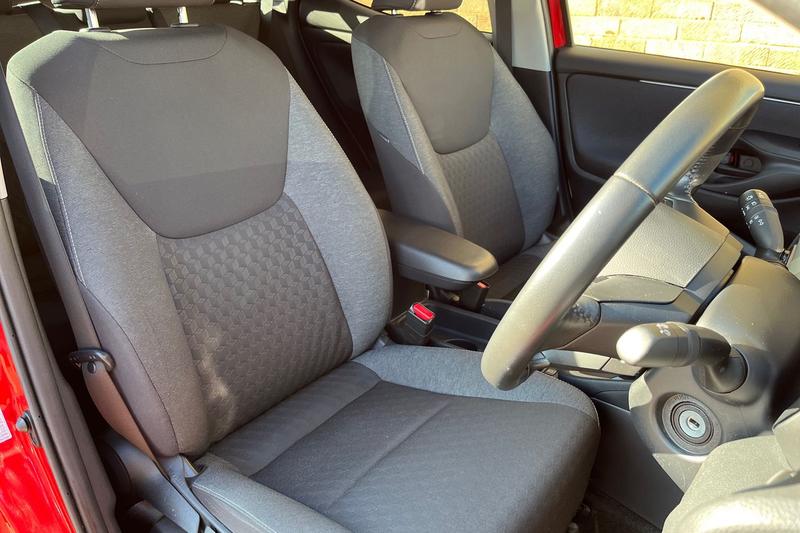 Used Toyota Yaris 2022 for sale - 77763495: Photo 17