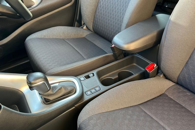 Used Toyota Yaris 2022 for sale - 77763495: Photo 24