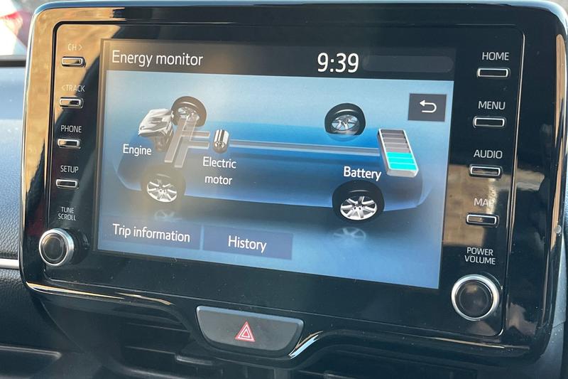 Used Toyota Yaris 2022 for sale - 77763495: Photo 27