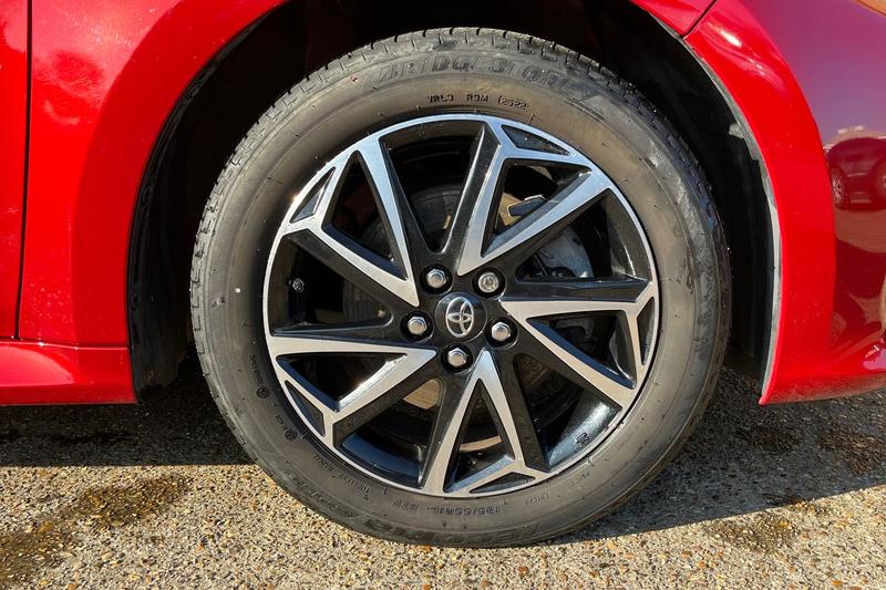 Used Toyota Yaris 2022 for sale - 77763495: Photo 8