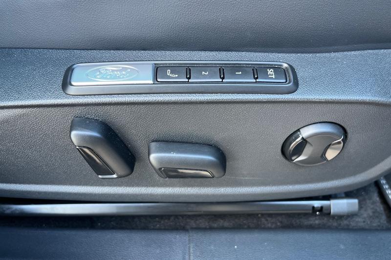 Used Ford Explorer 2024 for sale - 76631375: Photo 23