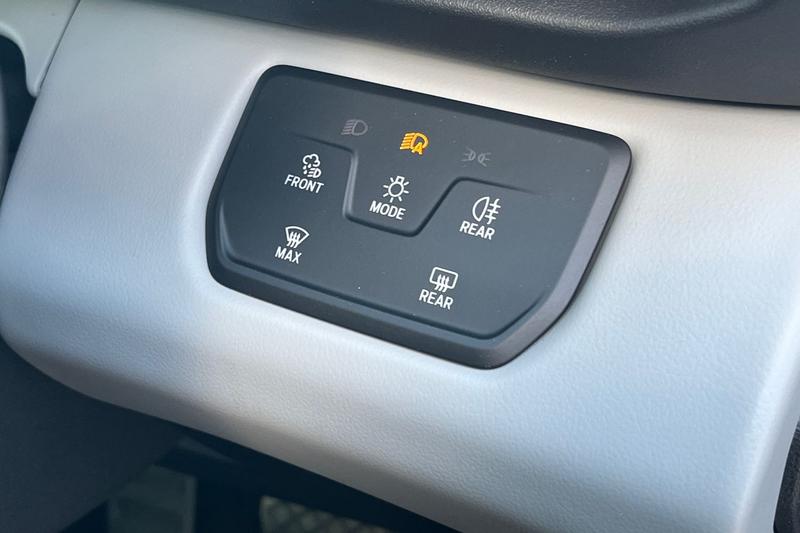 Used Ford Explorer 2024 for sale - 76631375: Photo 24