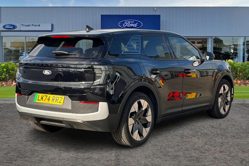 Used Ford Explorer 2024 for sale - 76631375: Photo 4