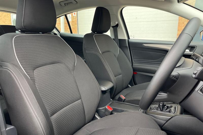 Used Ford Focus 2024 for sale - 76616299: Photo 17