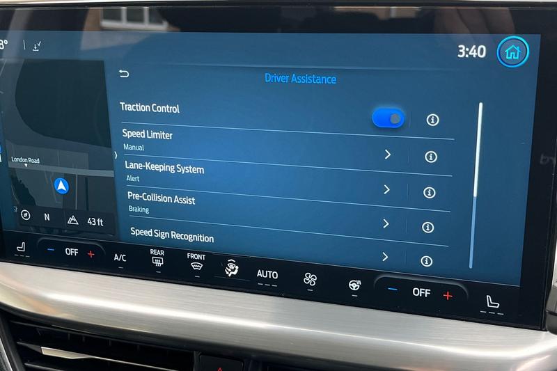 Used Ford Focus 2024 for sale - 76616299: Photo 31