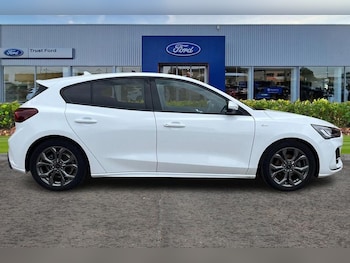Used Ford Focus 2024 for sale - 75325397: Photo