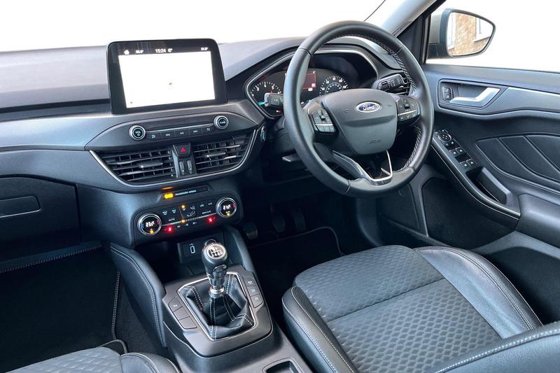 Used Ford Focus 2019 for sale - 76621558: Photo 11