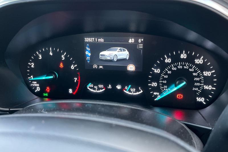 Used Ford Focus 2019 for sale - 76621558: Photo 13