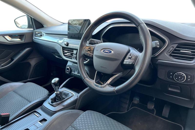 Used Ford Focus 2019 for sale - 76621558: Photo 9