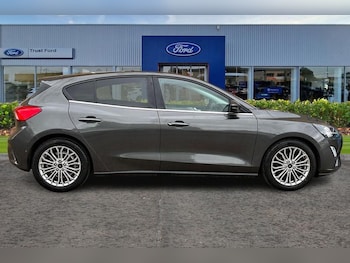 Used Ford Focus 2021 for sale - 76494627: Photo