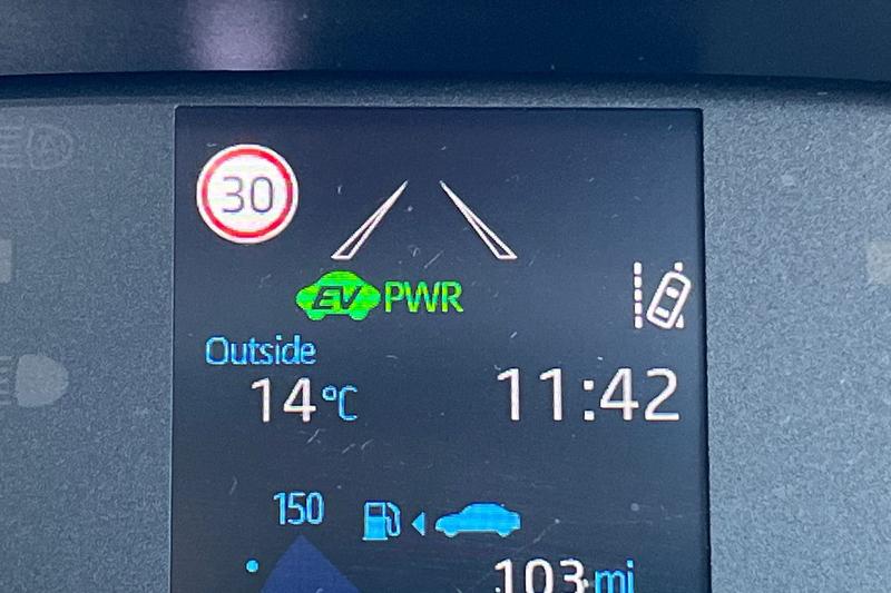 Used Toyota Yaris 2023 for sale - 77934923: Photo 33