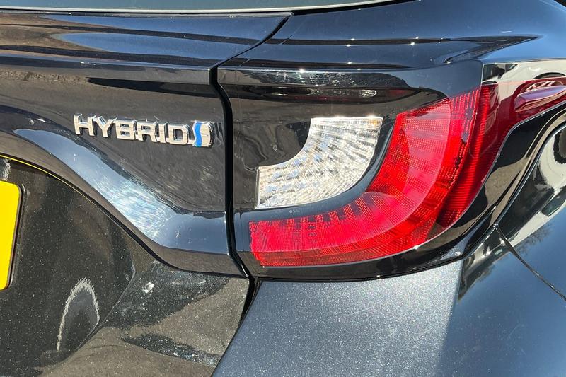 Used Toyota Yaris 2023 for sale - 77934923: Photo 39