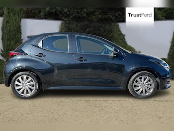 Used Toyota Yaris 2023 for sale - 77934923: Photo