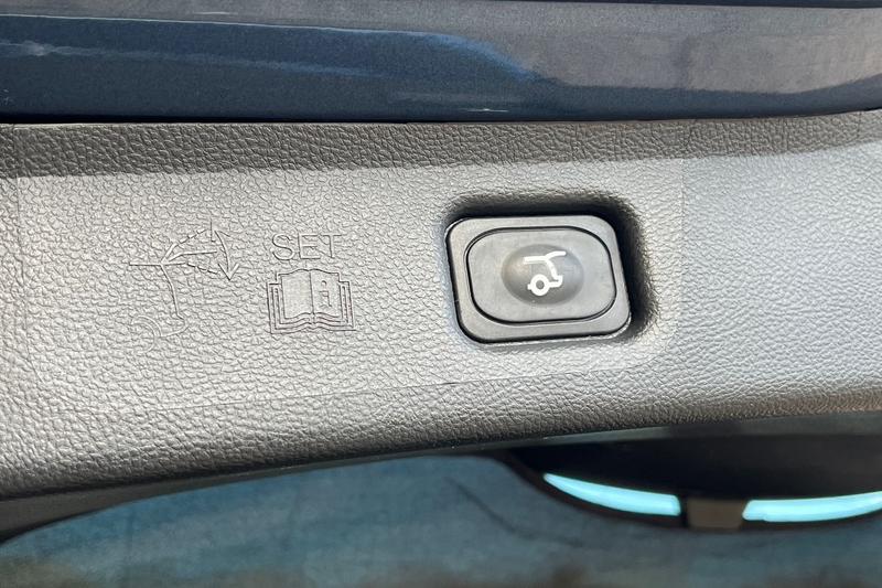 Used Ford S-Max 2022 for sale - 76568659: Photo 25