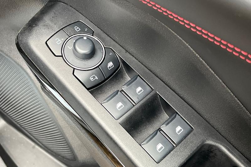 Used Ford Puma 2025 for sale - 76803430: Photo 16