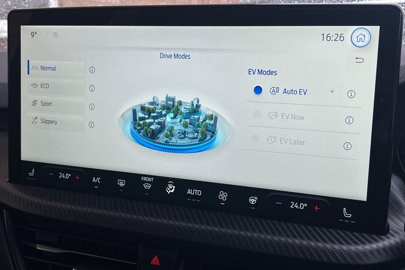 Used Ford Kuga 2025 for sale - 77539240: Photo 31