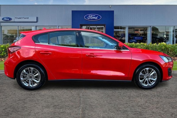 Used Ford Focus 2023 for sale - 76209391: Photo 3