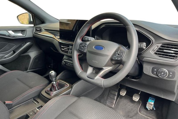 Used Ford Focus 2022 for sale - 75421332: Photo 9