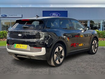 Used Ford Explorer 2024 for sale - 79008432: Photo