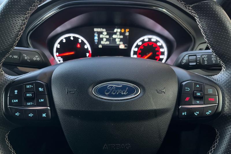 Used Ford Focus 2019 for sale - 76853492: Photo 12