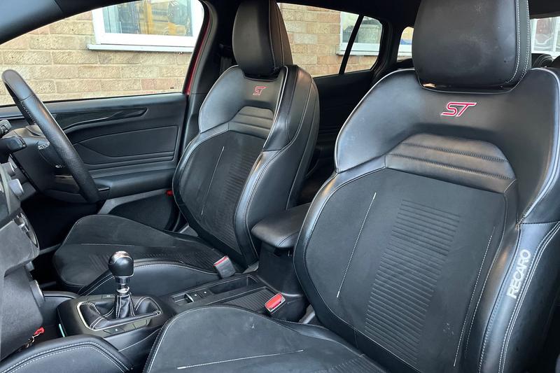 Used Ford Focus 2019 for sale - 76853492: Photo 19