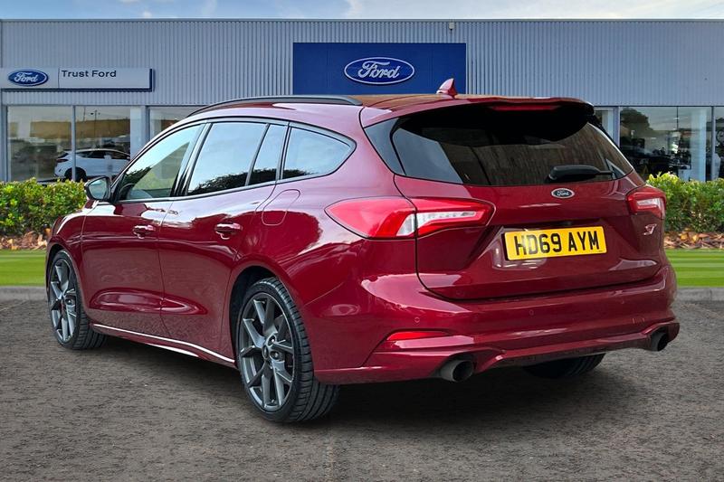 Used Ford Focus 2019 for sale - 76853492: Photo 2